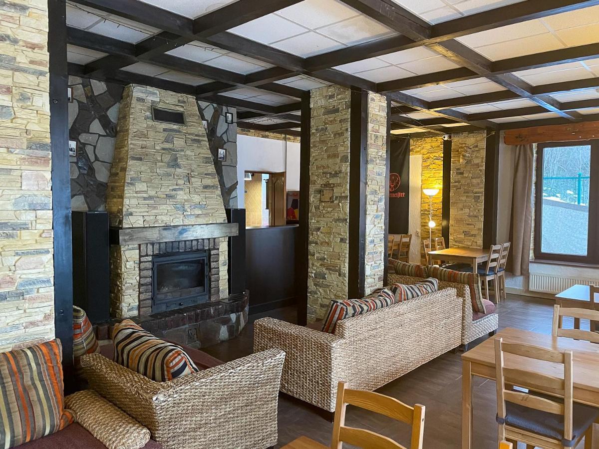 Casa Del Pozitiff Otel Slavske Dış mekan fotoğraf
