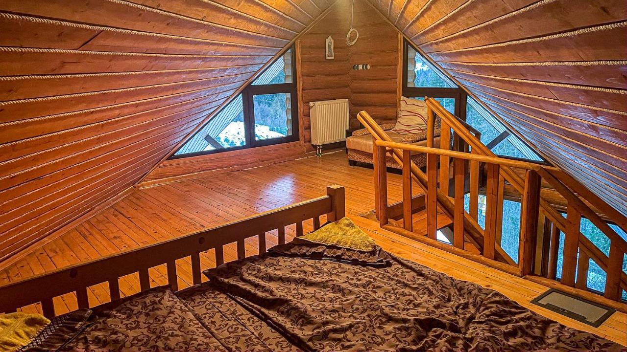 Casa Del Pozitiff Otel Slavske Dış mekan fotoğraf