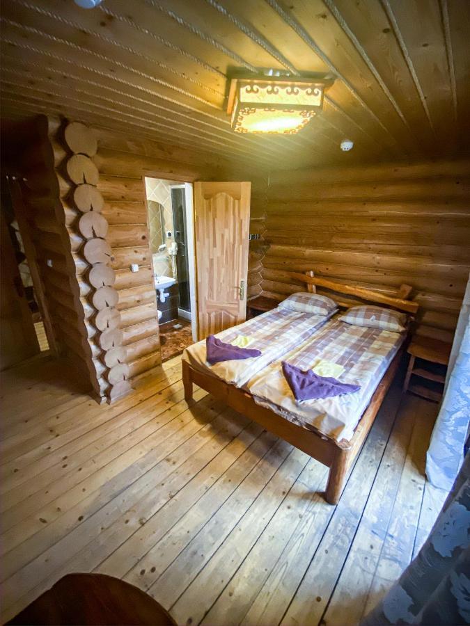Casa Del Pozitiff Otel Slavske Dış mekan fotoğraf