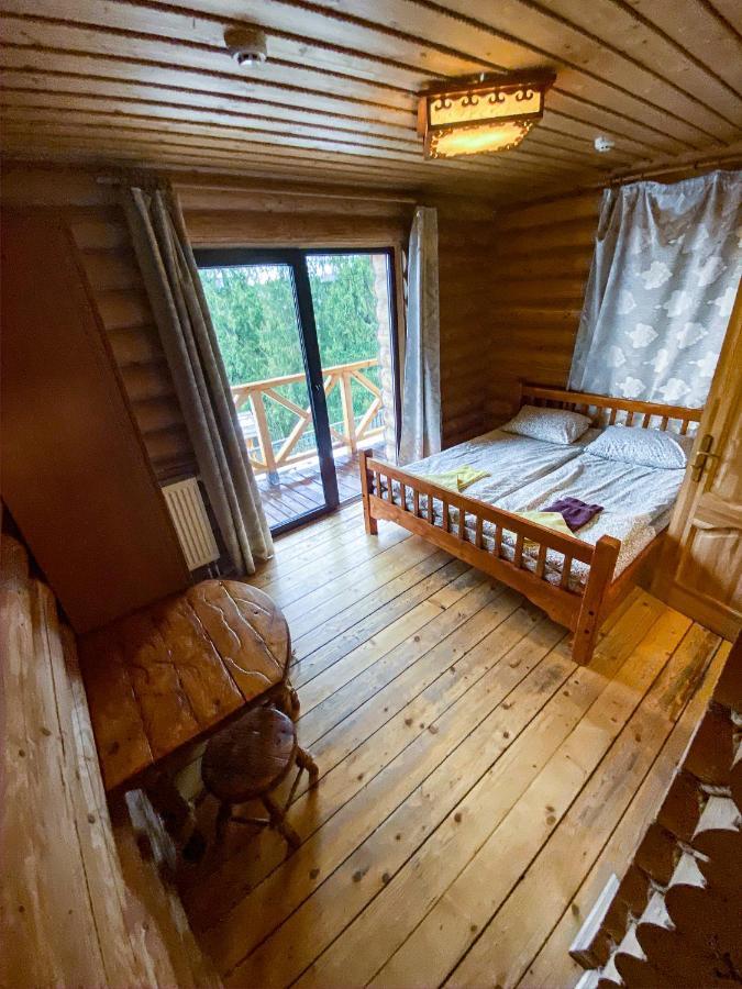 Casa Del Pozitiff Otel Slavske Dış mekan fotoğraf