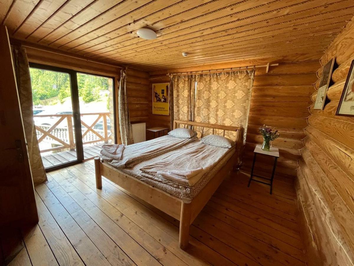 Casa Del Pozitiff Otel Slavske Dış mekan fotoğraf